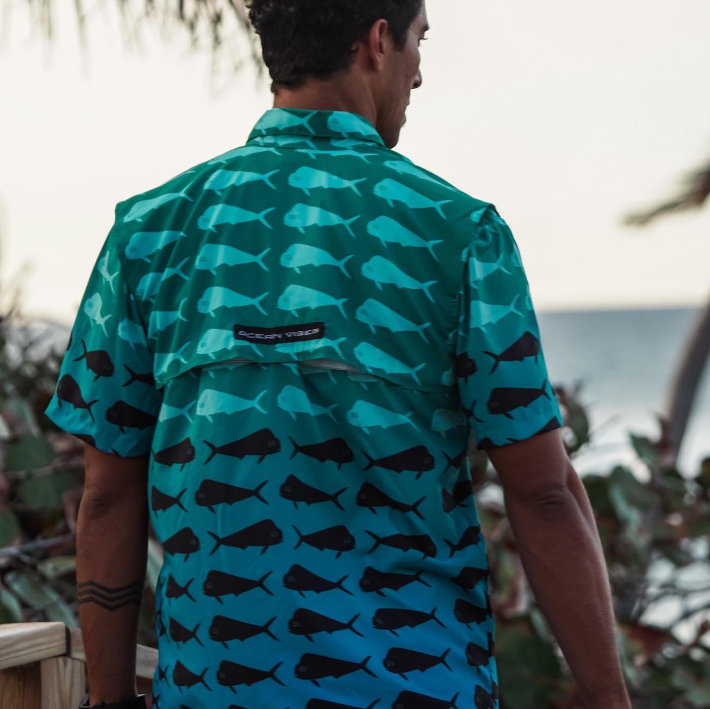 Mahi Fish Scale Sleeve Shirt - SurfMonkey - Performance Shirts - Fishi –  SurfmonkeyGear